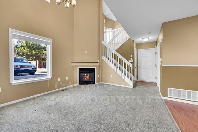 Building Photo - 2436 W 82nd Pl