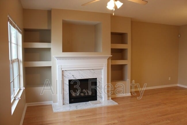 Building Photo - 4527 Heritage Pkwy