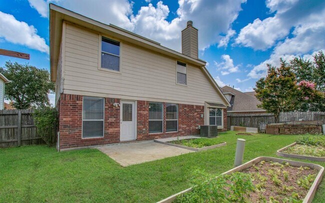 Building Photo - 12026 Parkers Hideaway Dr