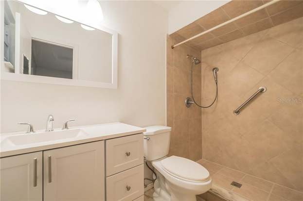 Building Photo - 2904 Sabal Palm Dr