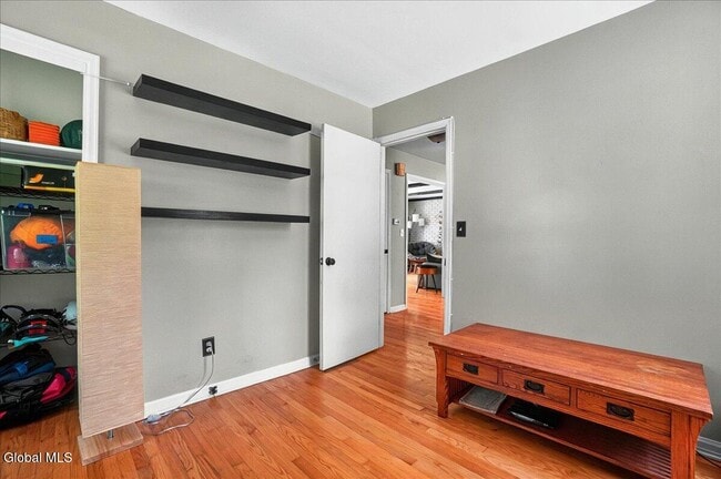 Building Photo - 4 Willey St