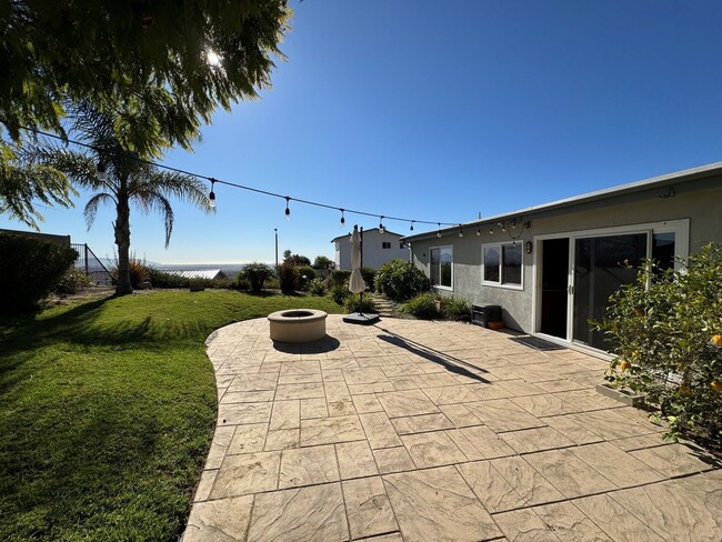 Building Photo - Skyline Neighborhood with Ocean Views!