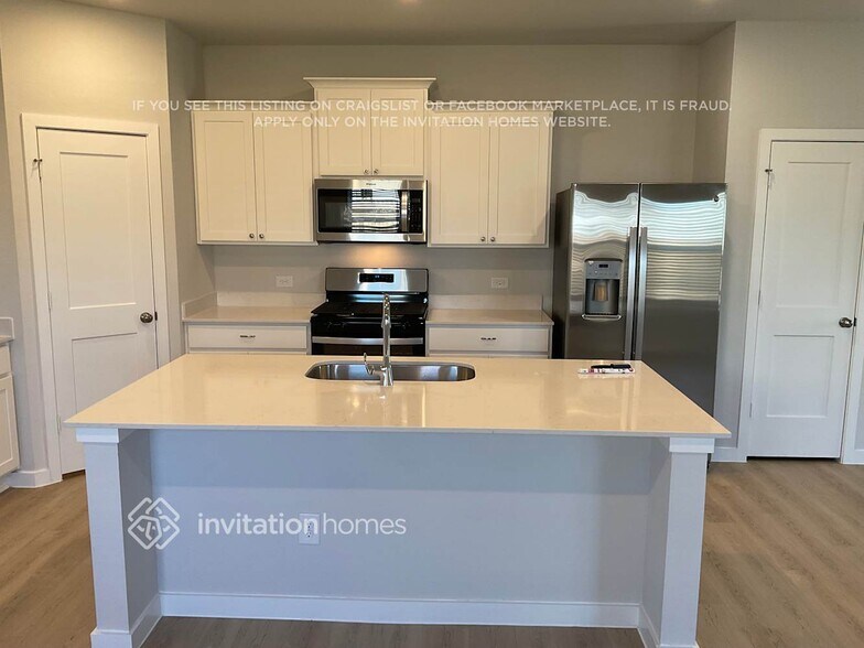 Building Photo - 20043 Briarcliff Pk Ln