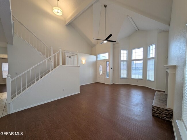 Building Photo - 3149 Crazy Horse Dr