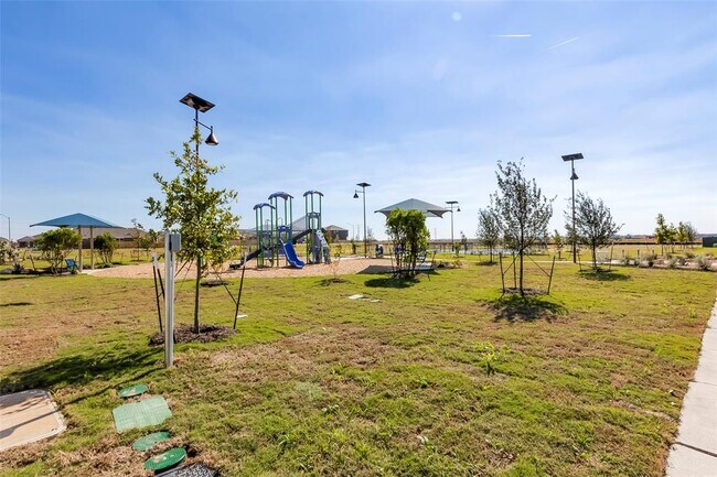 Building Photo - 102 Miglia St