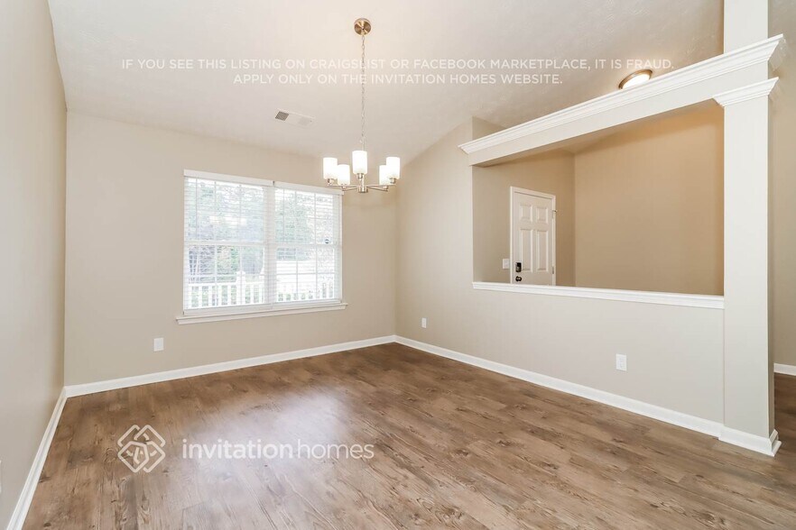 Building Photo - 236 Bridgestone Ln