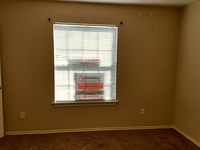 Building Photo - 111 Gallery Cove Ct
