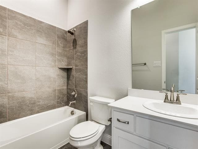 Building Photo - 524 Redbud Dr
