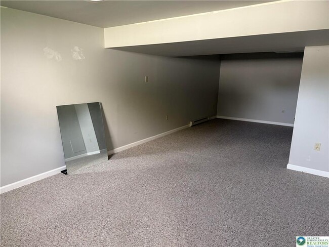 Building Photo - 2659 Thistle Rd