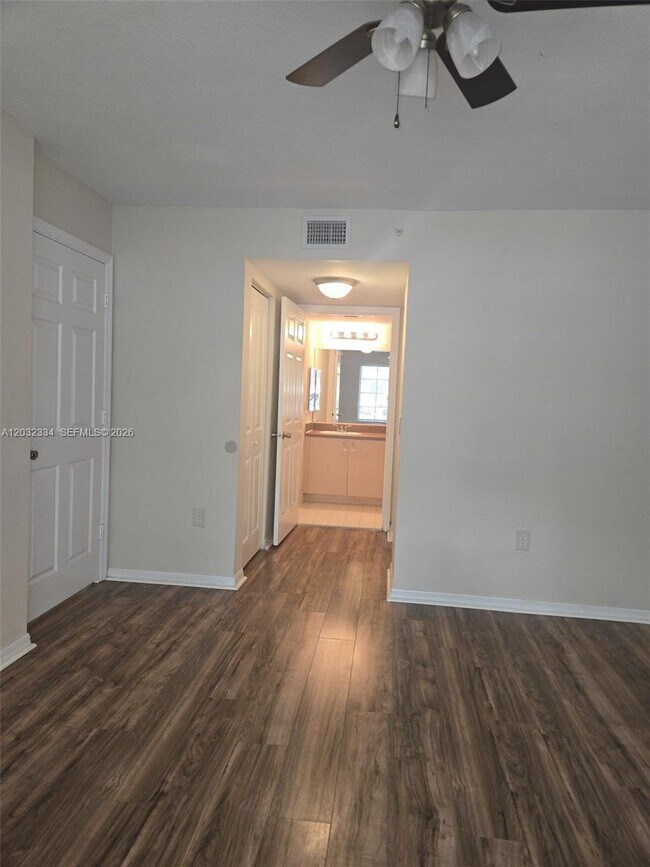 Building Photo - 4151 San Marino Blvd