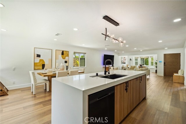 Building Photo - 737 Paseo Pl