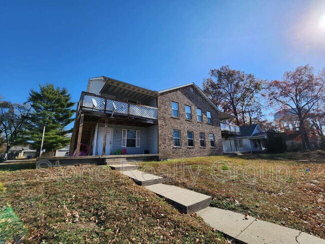 Building Photo - 659 N 25th St