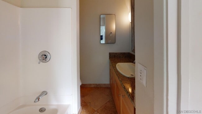 Building Photo - Large house on Prosperity! Private Yard! (...