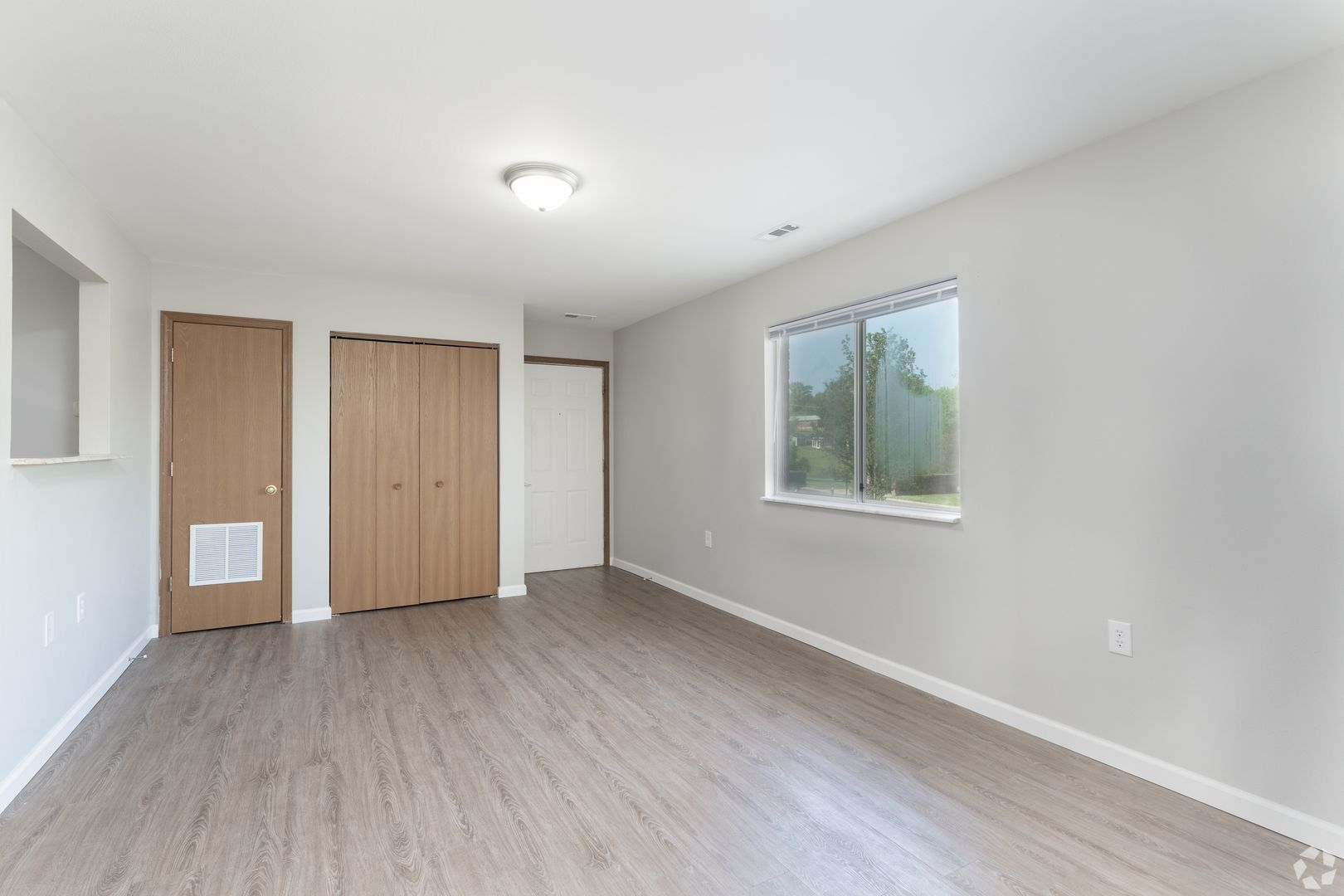 Interior Photo - Columbia Park Apartments