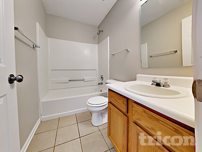 Building Photo - 7687 Mistflower Ln