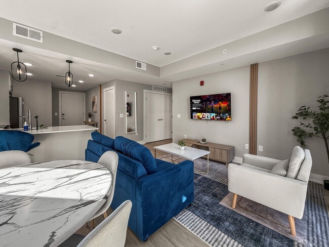 Building Photo - 626 N Delaware Ave