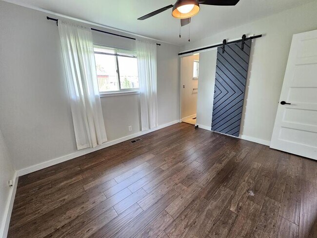 Building Photo - 2809 Banbury Rd