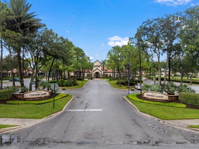 Building Photo - 8492 Breezy Oak Way