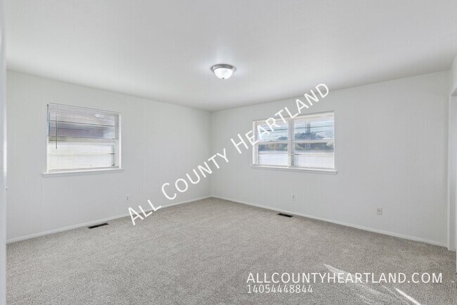 Building Photo - 4236 NW 48th St