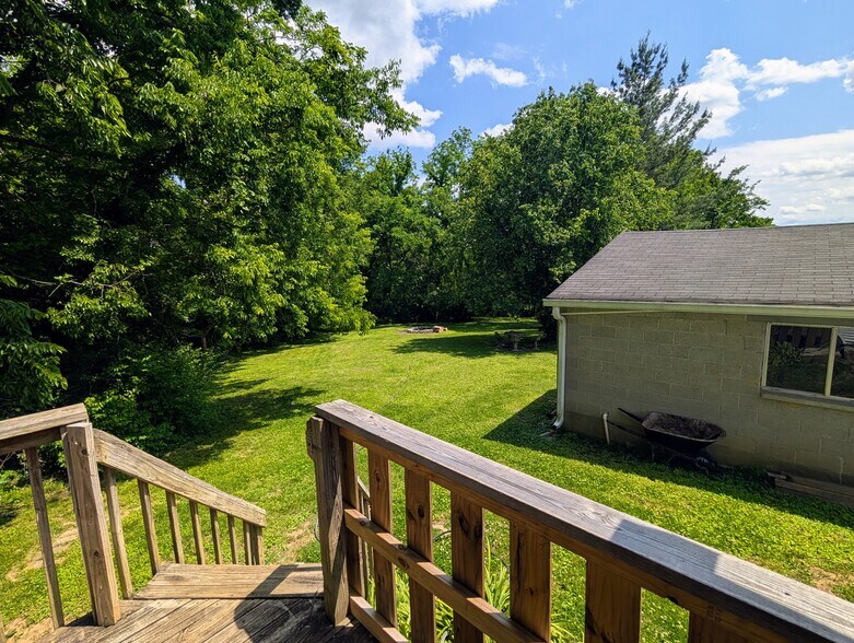 Building Photo - 6109 Billtown Rd