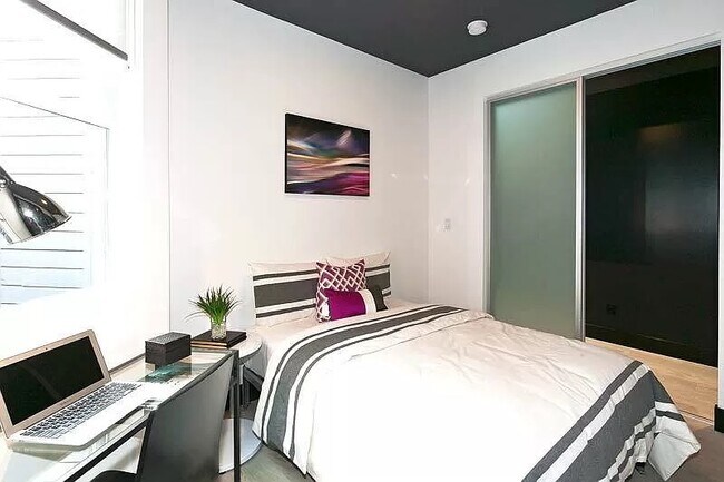 Building Photo - 2874 Harrison-A