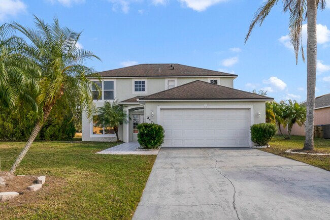 Building Photo - 3170 Santa Cruz Dr