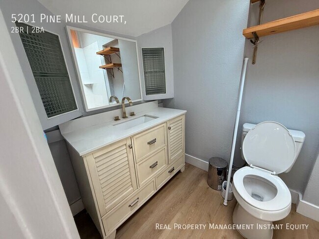 Building Photo - 5201 Pine Mill Ct