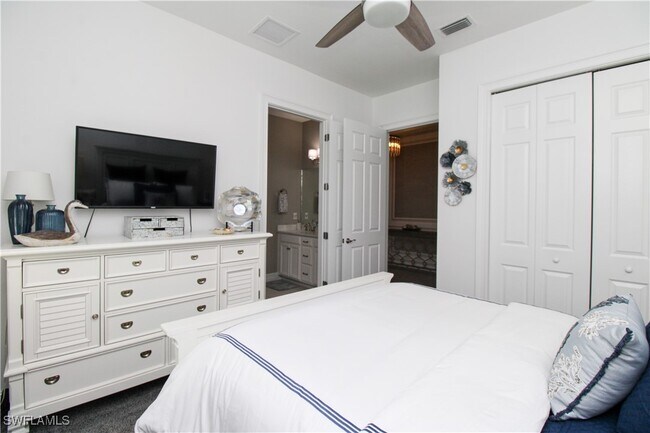 Building Photo - 14849 Windward Ln