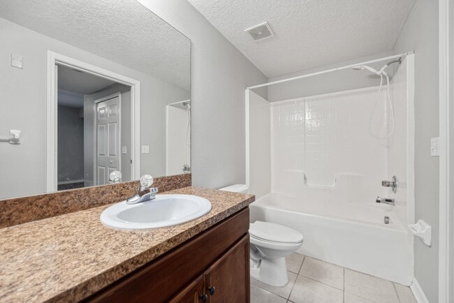 Building Photo - 9516 Amberdale Ct