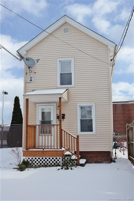 Building Photo - 13 Wallace St