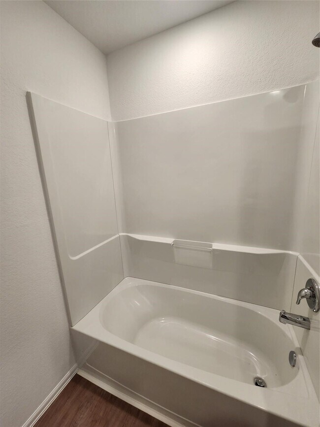 Building Photo - 1511 Twilight Grn Dr