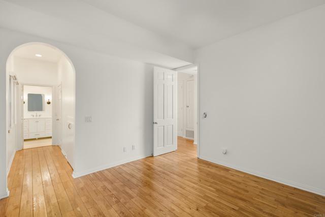 Building Photo - 475 Marine St
