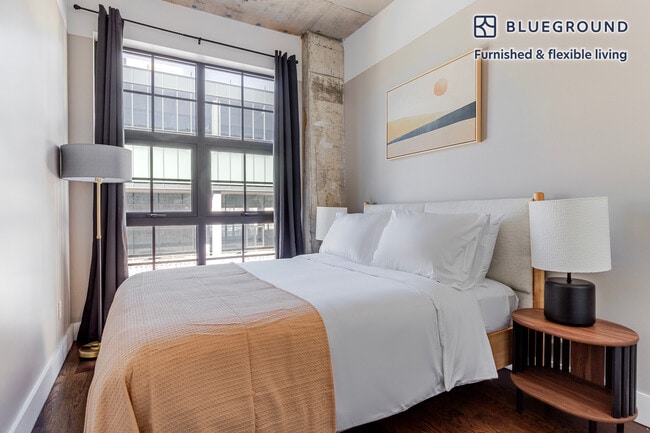 Building Photo - 187 Kent Ave