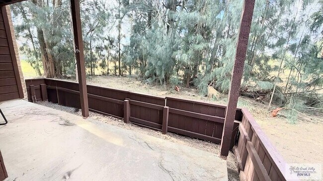 Building Photo - 4601 Carmen Ave