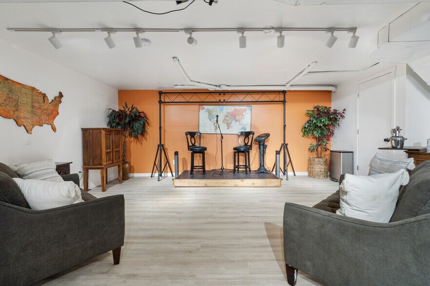 Building Photo - 18301 115th St NE