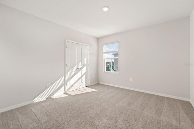 Building Photo - 17107 James Trl