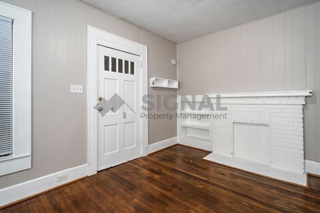 Building Photo - 529 Telford Ln