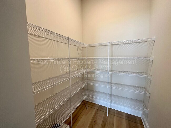 Building Photo - 248 Daymark Ln