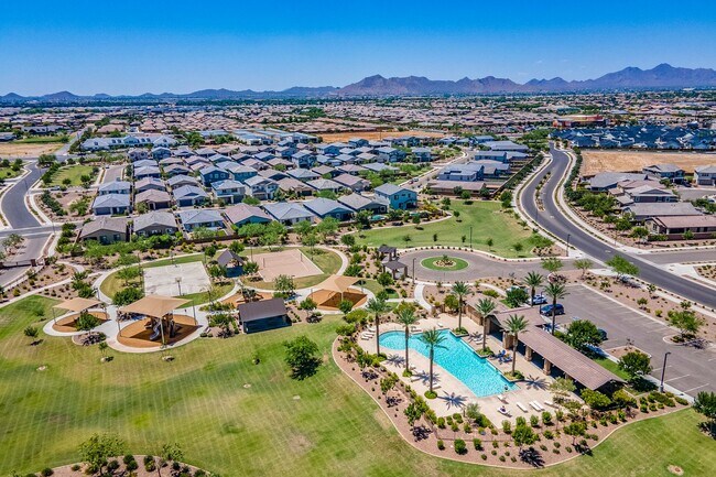 Building Photo - Gated Community Amazing ameneties