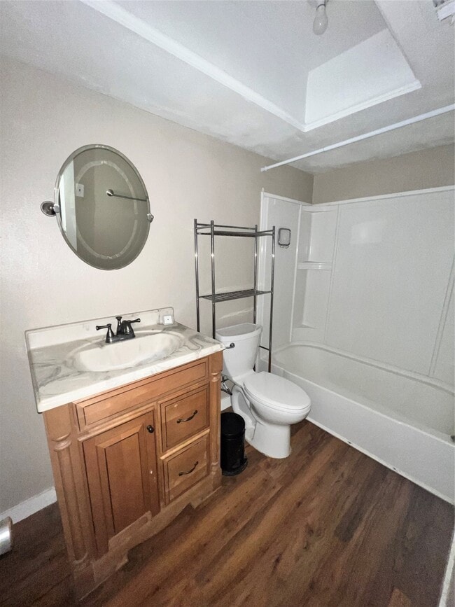 Building Photo - 9157 White Oak Dr