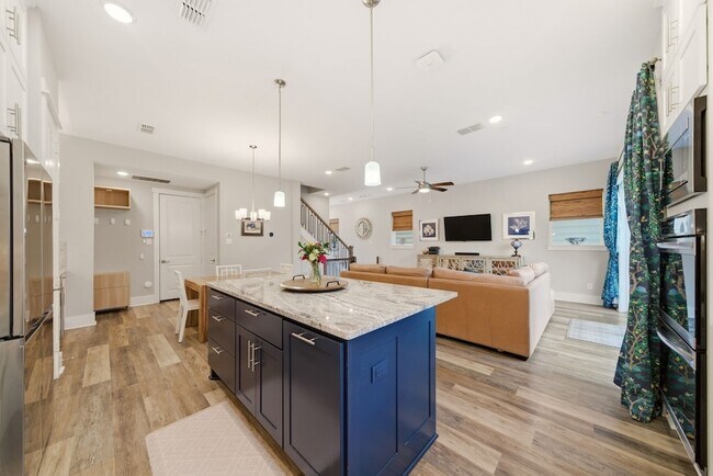 Building Photo - 1417 Biondo Way
