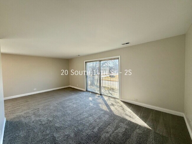 Building Photo - 20 S 14th St