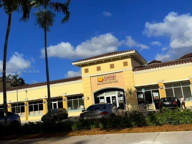 Building Photo - 15515 N Miami Lakeway