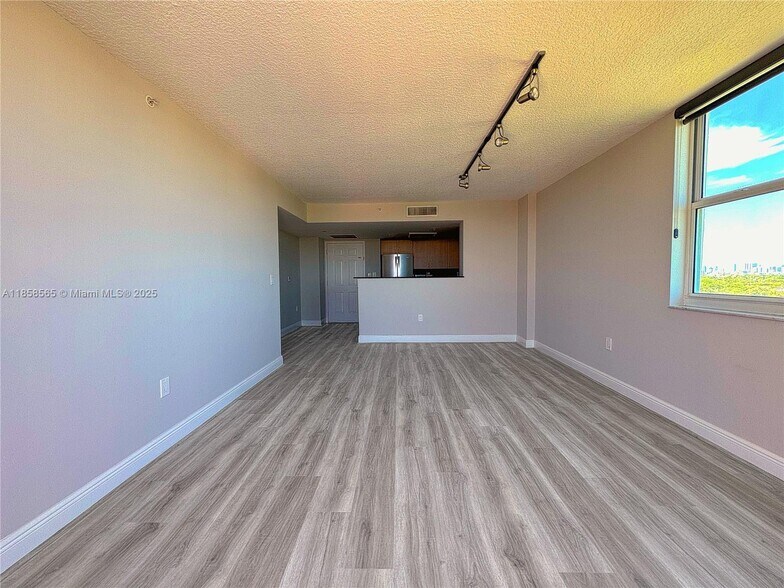 Building Photo - 3000 Coral Way