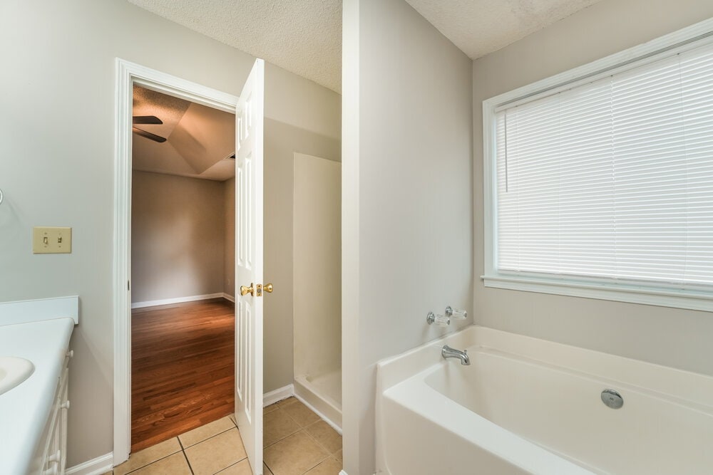 Building Photo - 2399 Morning Dew Pl