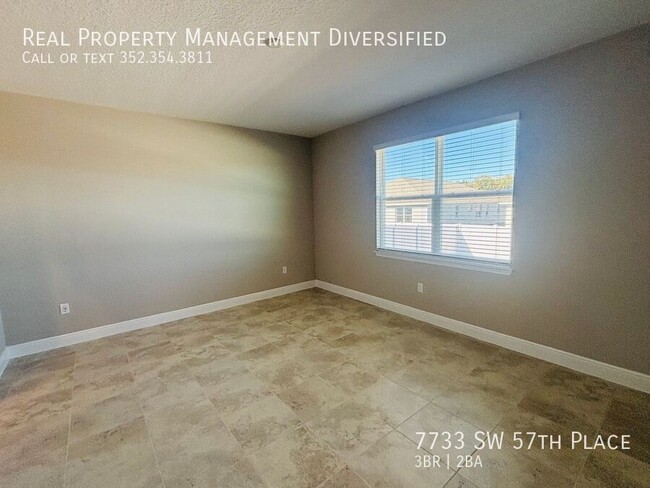 Building Photo - 7733 SW 57th Pl