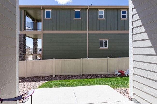 Building Photo - Immaculate 3-Story Home | Comfort, Space &...