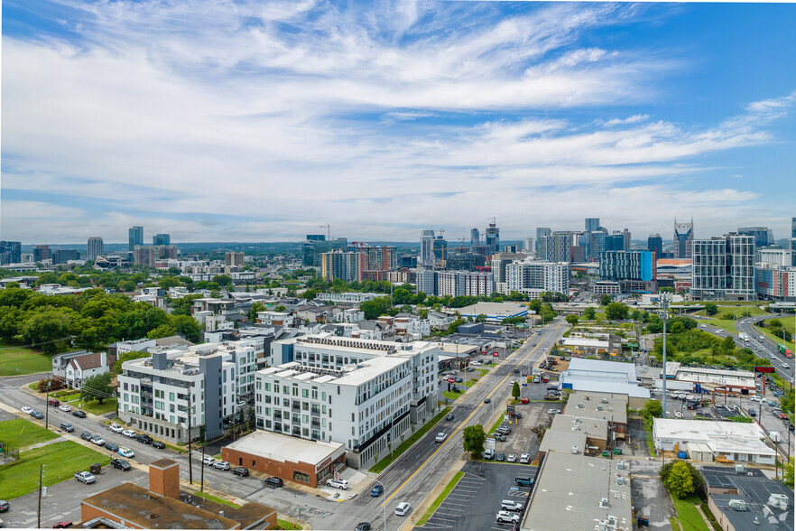 Aerial Photo - Luna Apartments