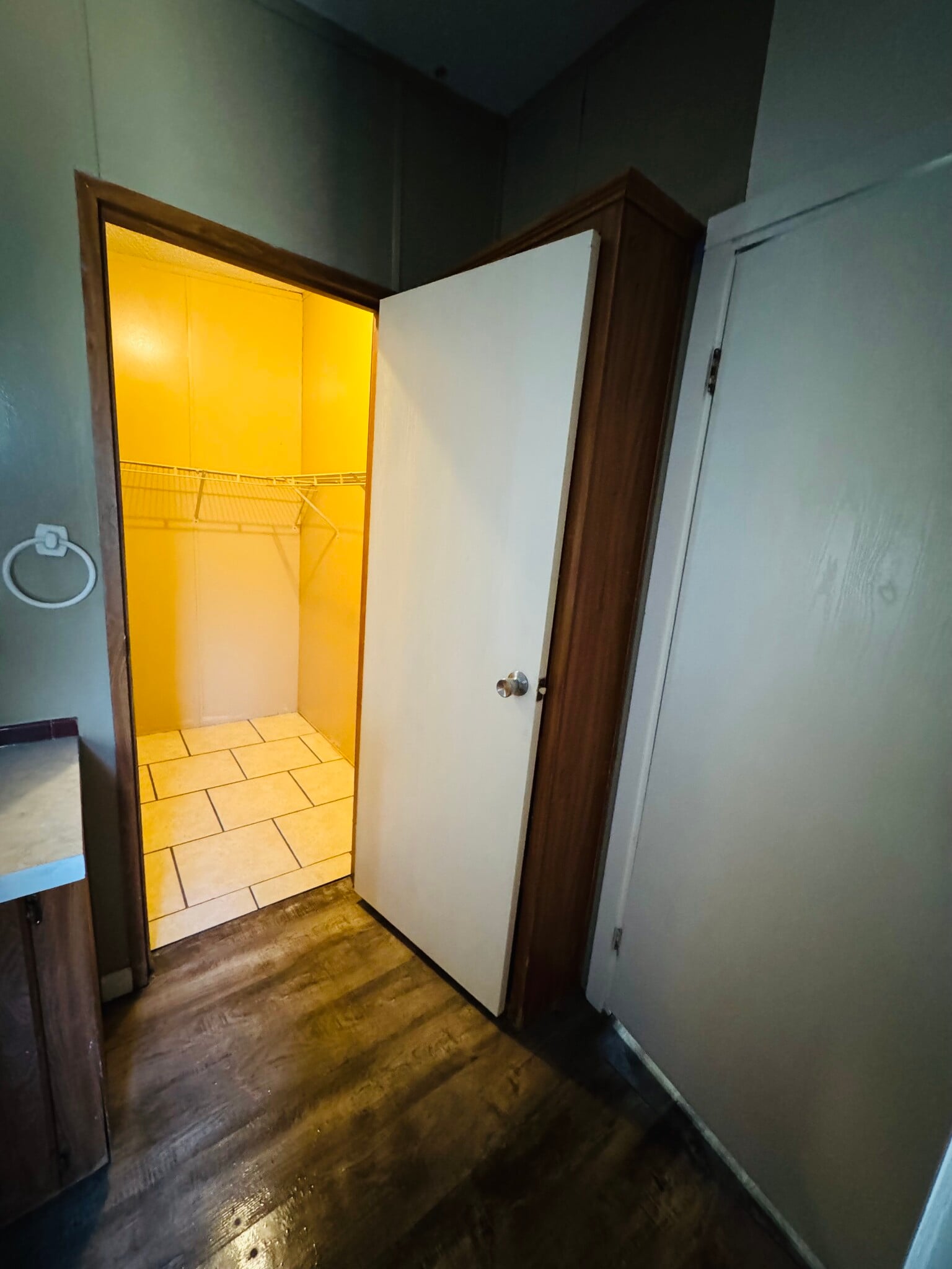 Building Photo - 286 Vestry Rd