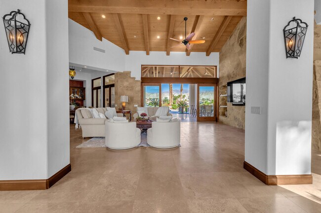 Building Photo - 83054 S Bay Dr
